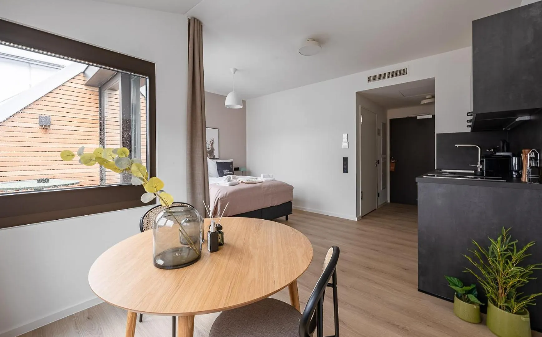 Apartment Limehome Stuttgart Elsenhansstr